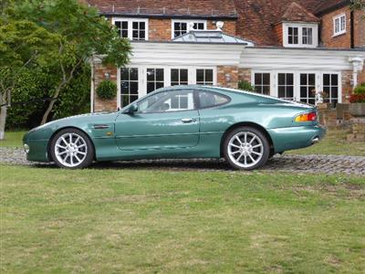 Aston Martin+DB7